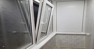 Пластиковые окна на лоджию Калуга цена от 9868 руб. м/п. за 50 часов
